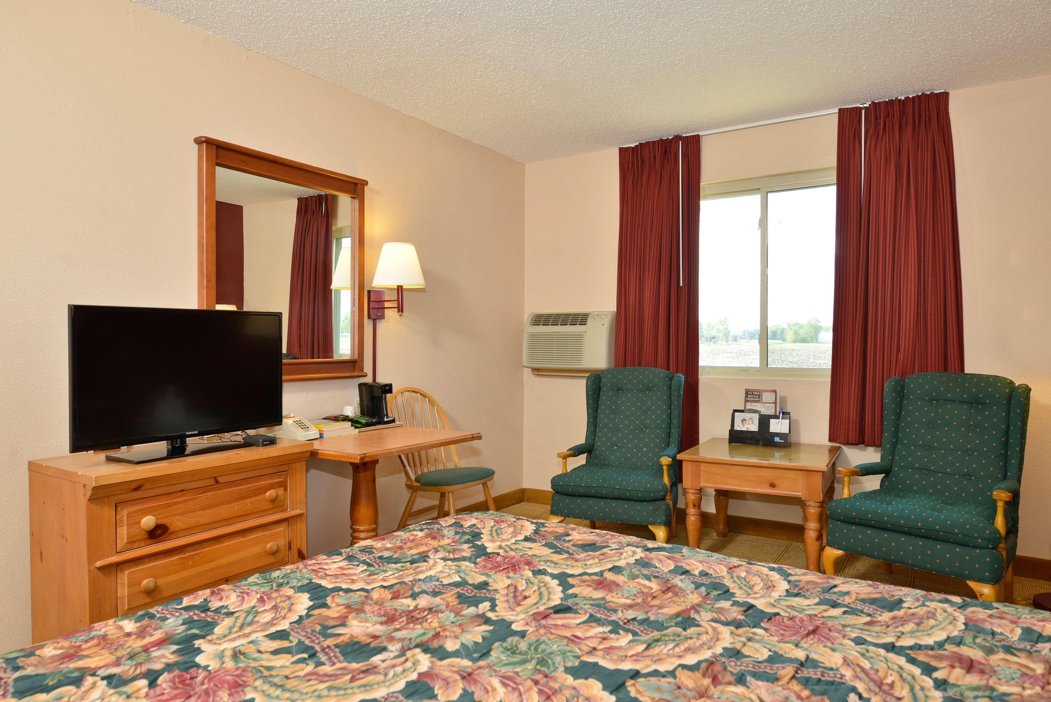 Americas Best Value Inn Decatur Bagian luar foto