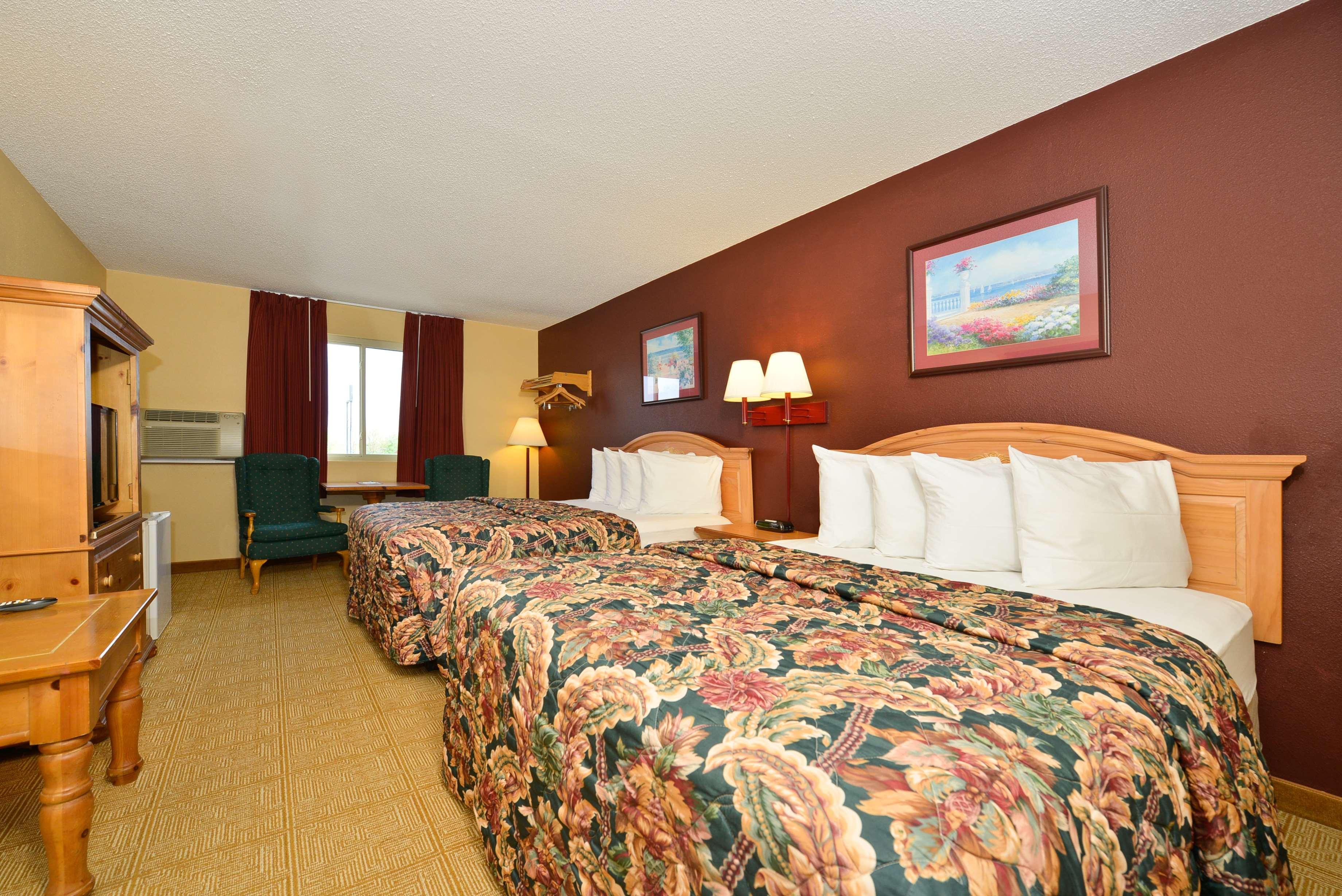 Americas Best Value Inn Decatur Bagian luar foto