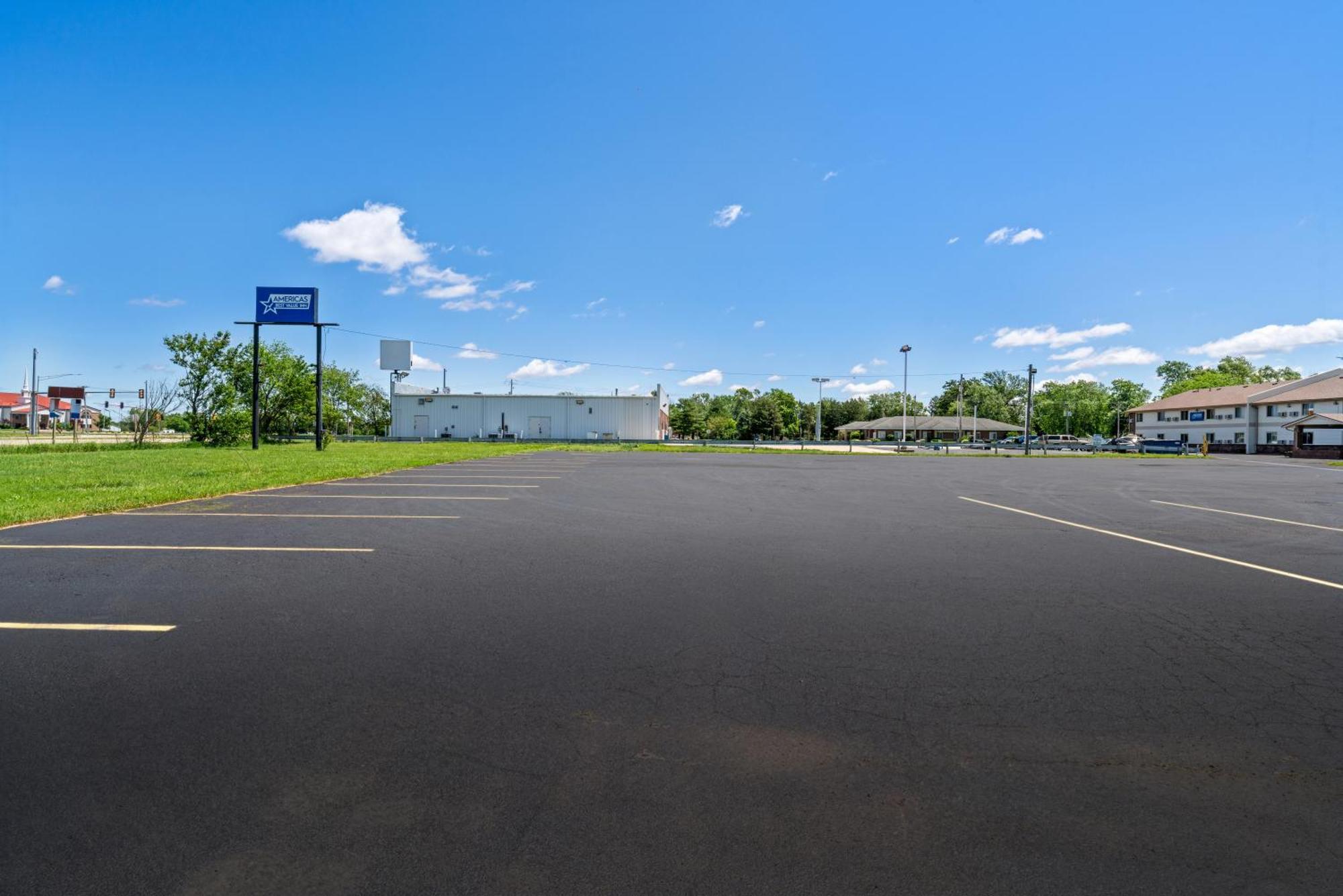 Americas Best Value Inn Decatur Bagian luar foto