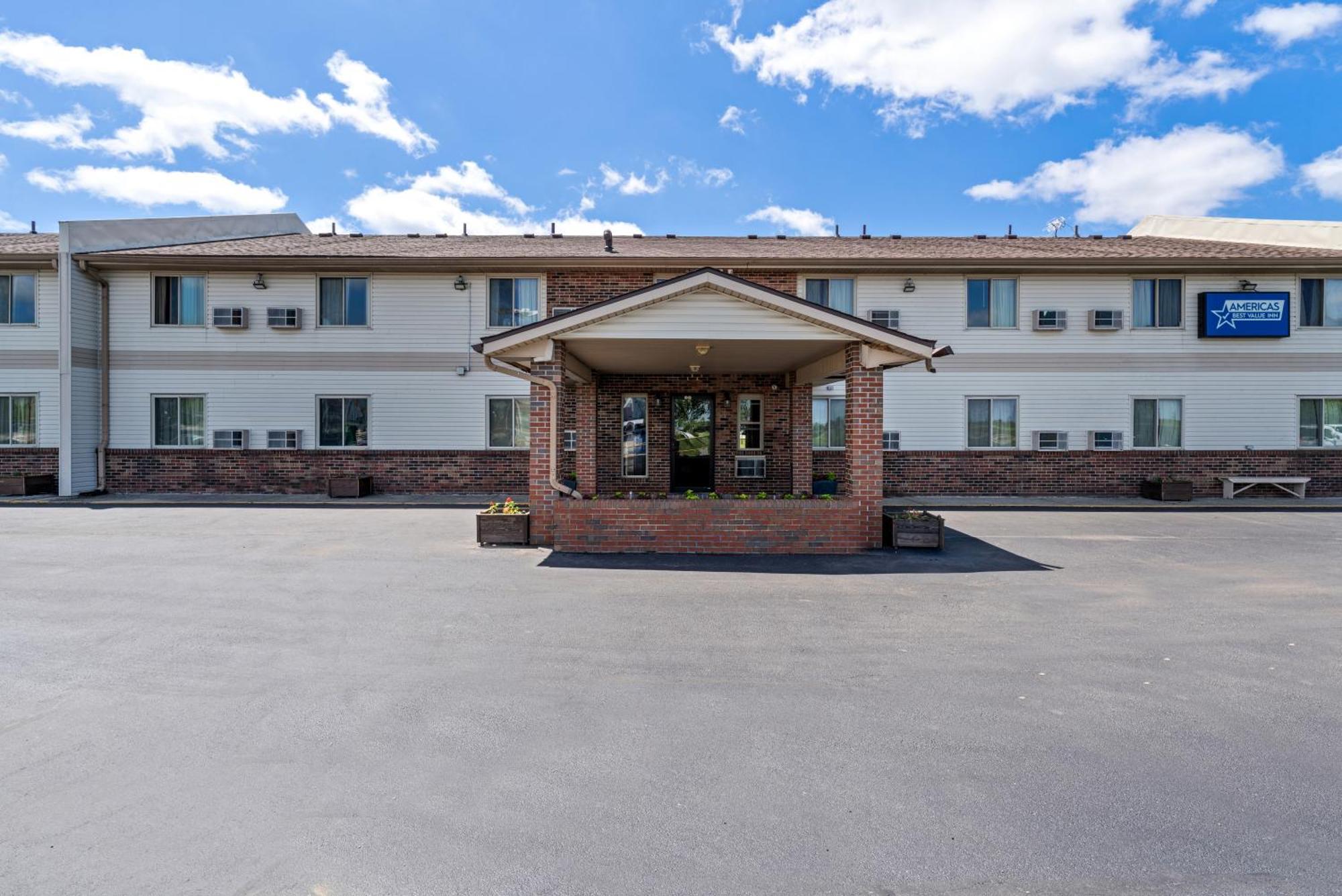 Americas Best Value Inn Decatur Bagian luar foto