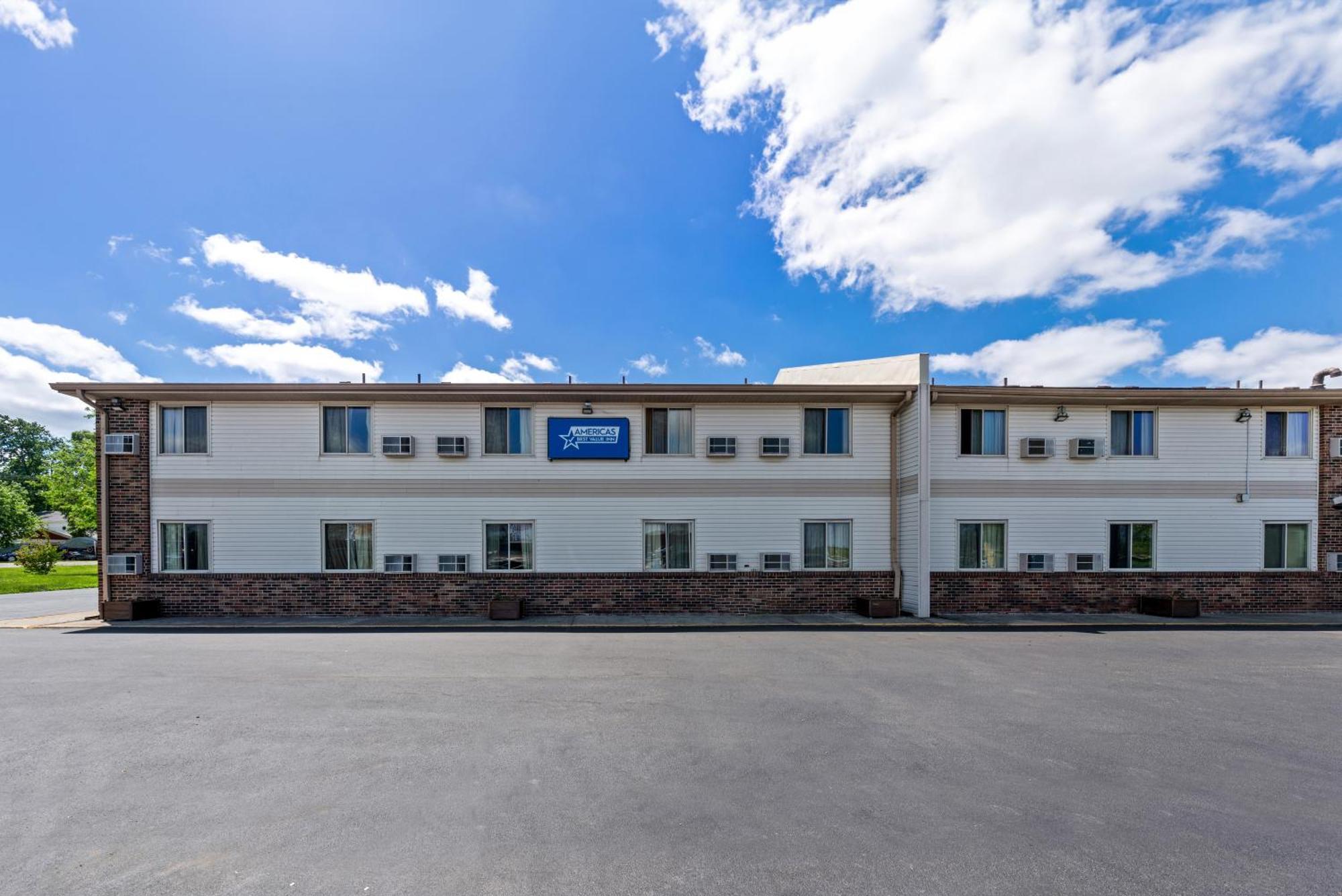 Americas Best Value Inn Decatur Bagian luar foto